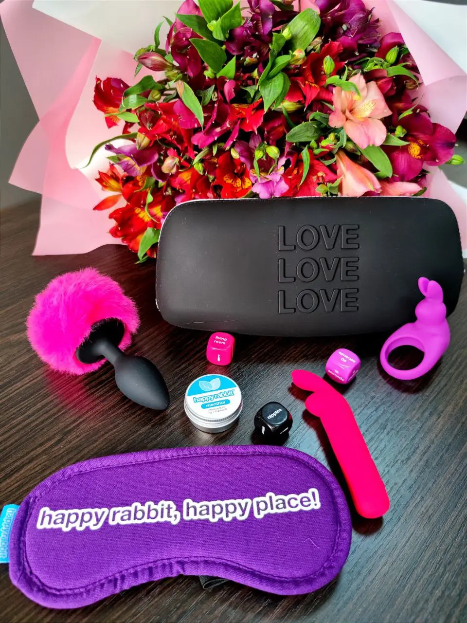 nabor-seks-igrushek-happy-rabbit-couples-pleasure-kit-7-piece-54097611085062 (1)