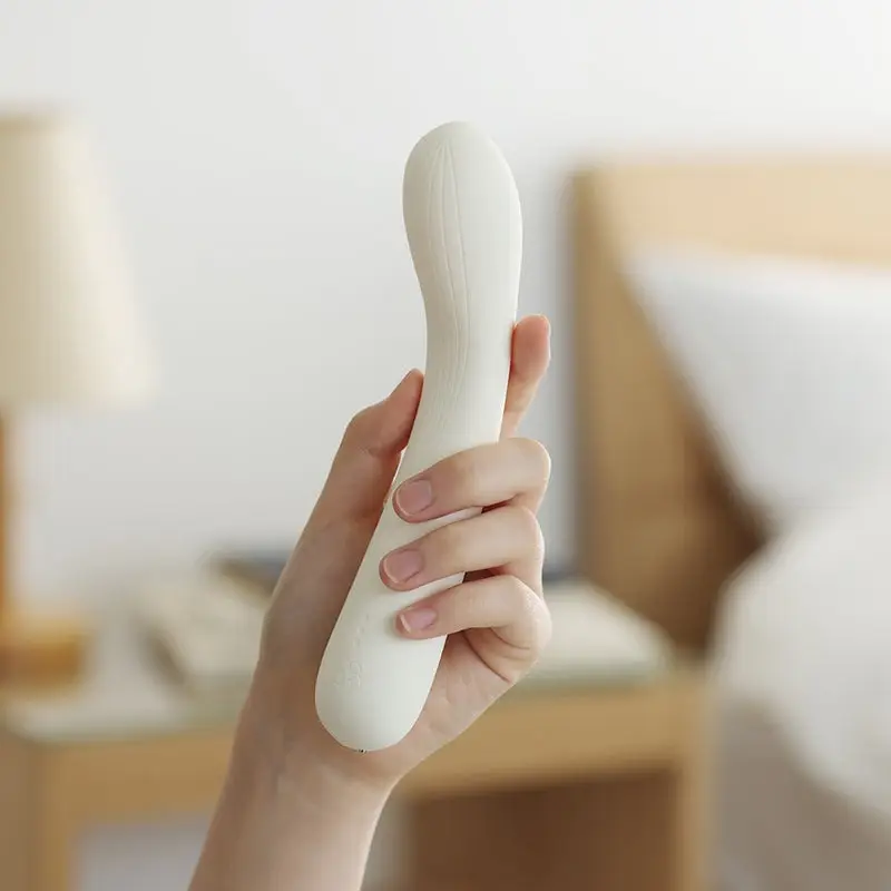 vybrator-nerealystychnyi-s-tekhnolohyei-haptic-wave-iroha-mai-tenga-belyi-17.4-kh-3.3-s-51602666900048