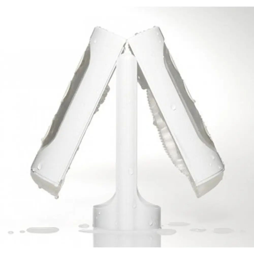 vakuumnyi-masturbator-tenga-flip-hole-white-42644333814401